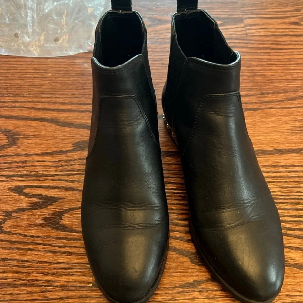 Booties - Picture 2 of 4
